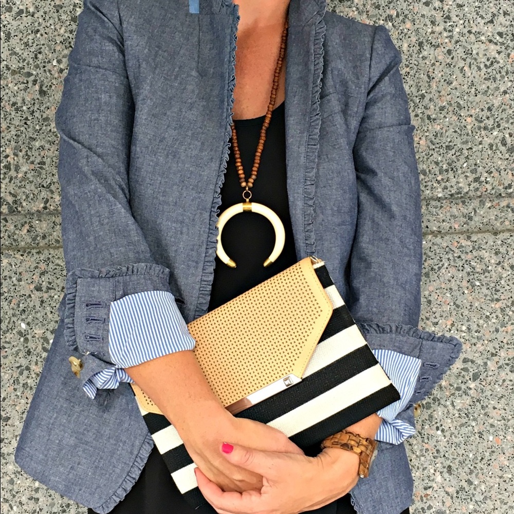 Stella and dot Sample City Slim clutch
